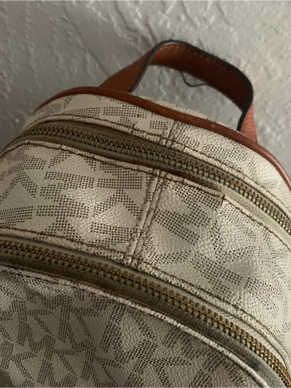 Michael Kors - Picture 3 of 7